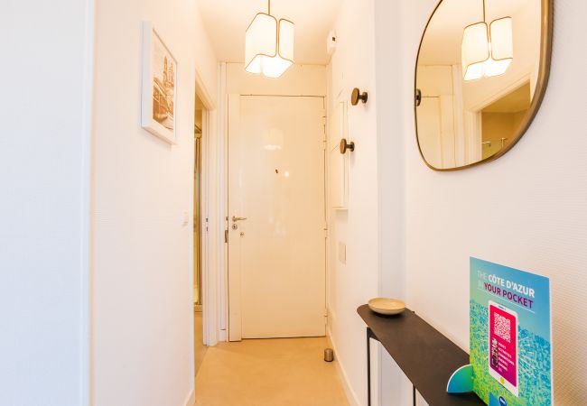 Appartement à Nice - COSY GARNIER by Riviera Holiday Homes  Appartement à Nice - COSY GARNIER by Riviera Holiday Homes