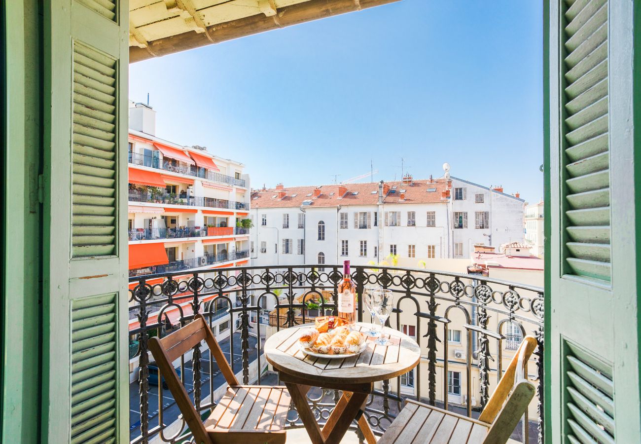 Appartement à Nice - LUNG ARNO  By Riviera Holiday Homes