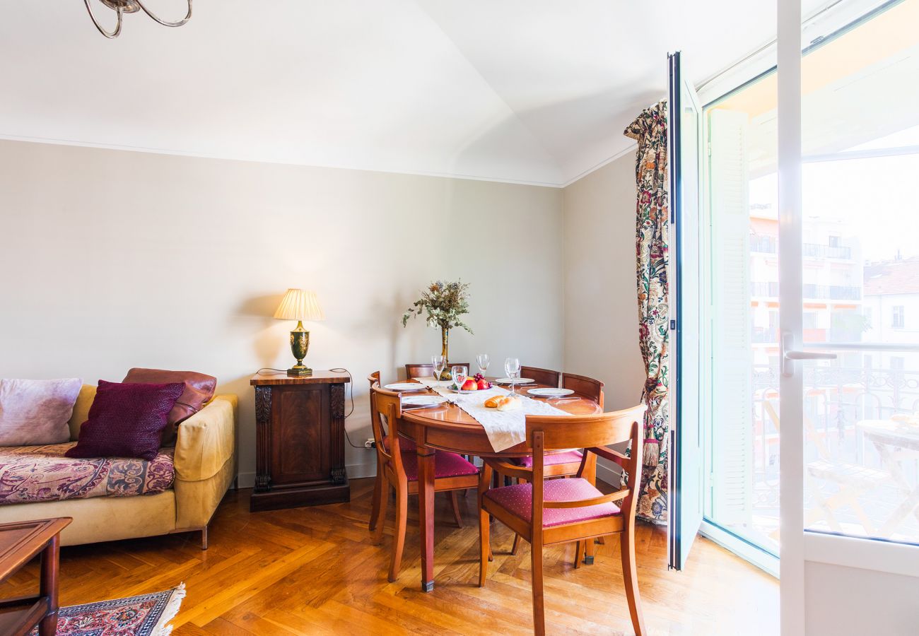 Appartement à Nice - LUNG ARNO  By Riviera Holiday Homes