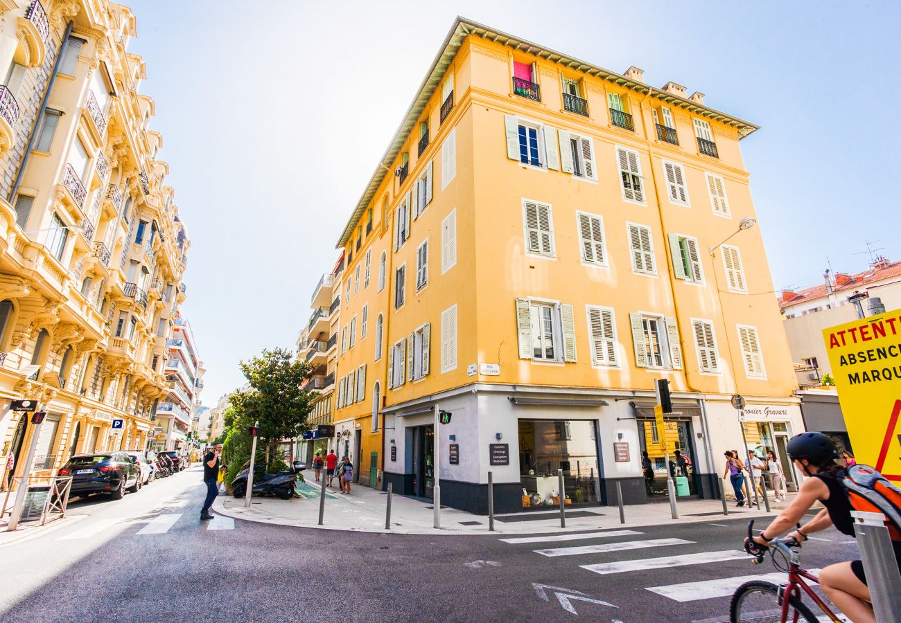 Appartement à Nice - LUNG ARNO  By Riviera Holiday Homes