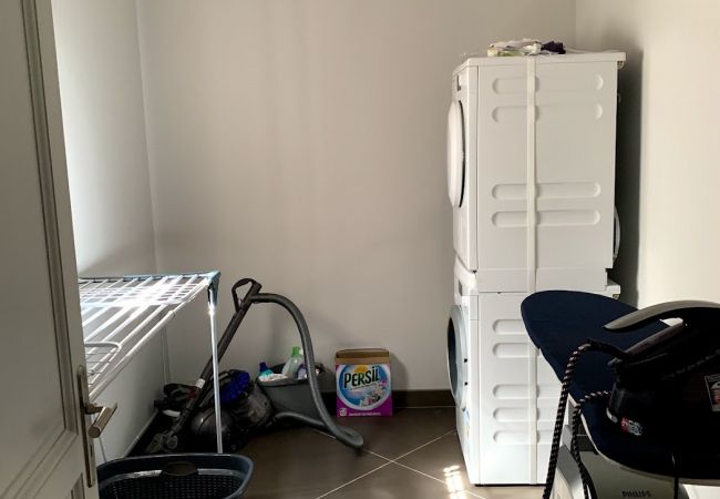 Villa à Châteauneuf-Grasse - Villa Ock en Bourg - Etoiles du Sud Villa à Châteauneuf-Grasse - Villa Ock en Bourg - Etoiles du Sud