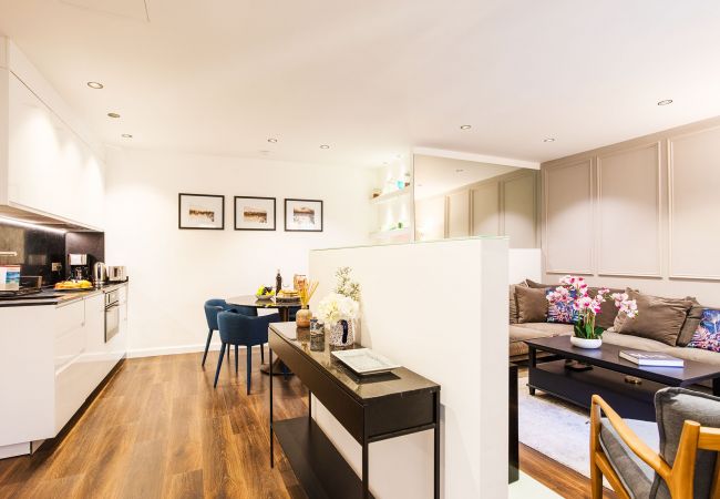 Appartement à Villefranche-sur-Mer - LE MAY AP4338 By Riviera Holiday Homes Appartement à Villefranche-sur-Mer - LE MAY AP4338 By Riviera Holiday Homes