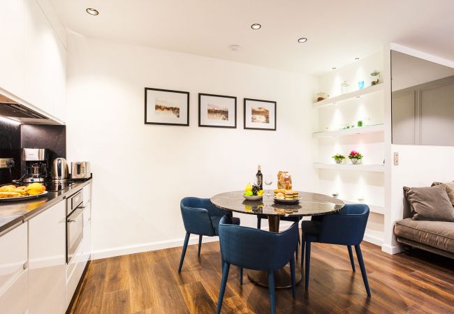 Appartement à Villefranche-sur-Mer - LE MAY AP4338 By Riviera Holiday Homes Appartement à Villefranche-sur-Mer - LE MAY AP4338 By Riviera Holiday Homes