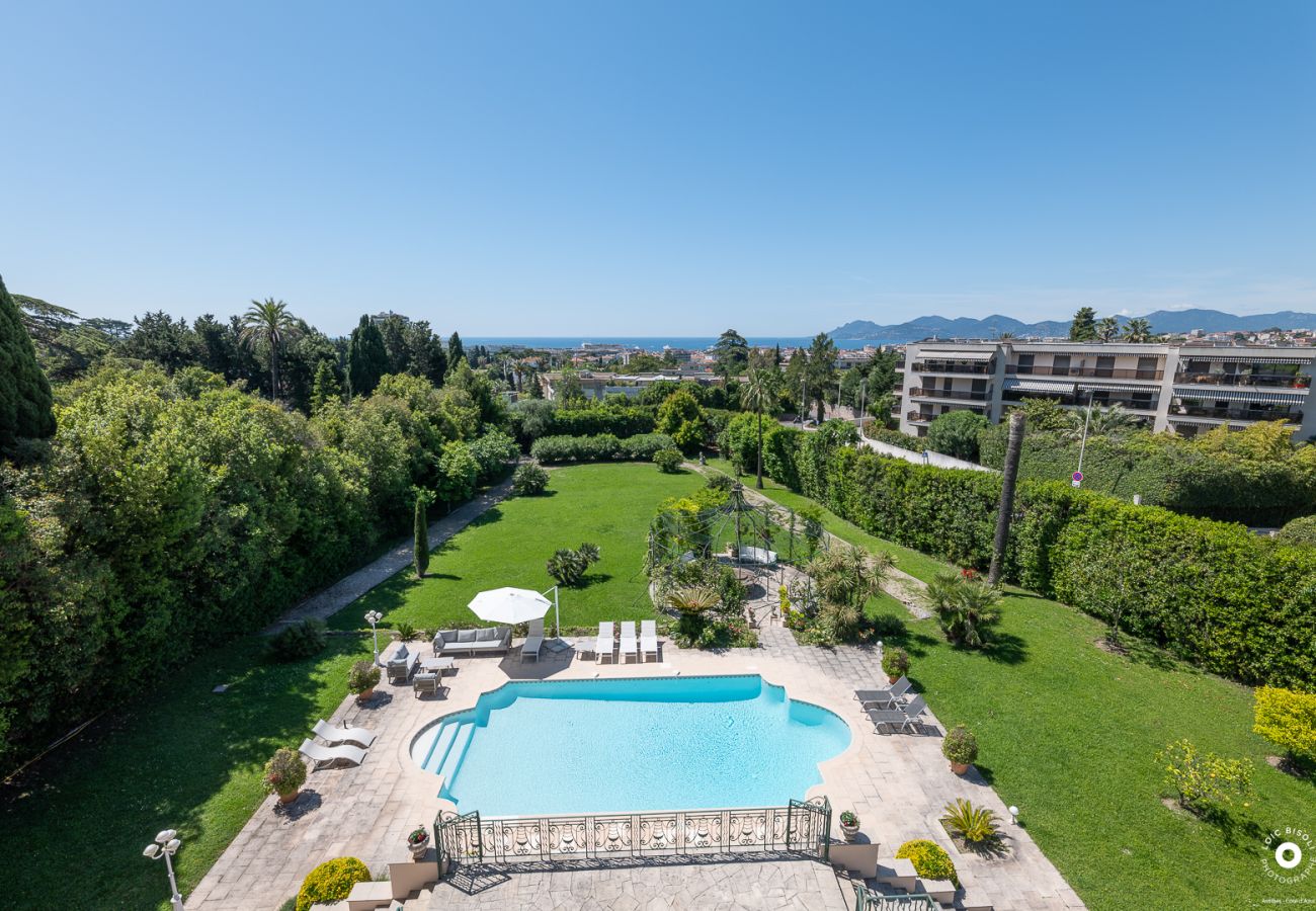 Villa à Cannes - LA GLORIETTE