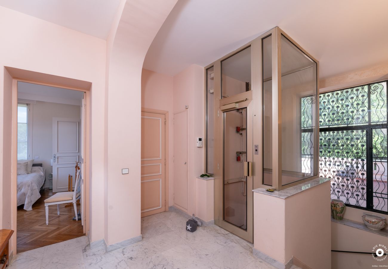 Villa à Cannes - LA GLORIETTE