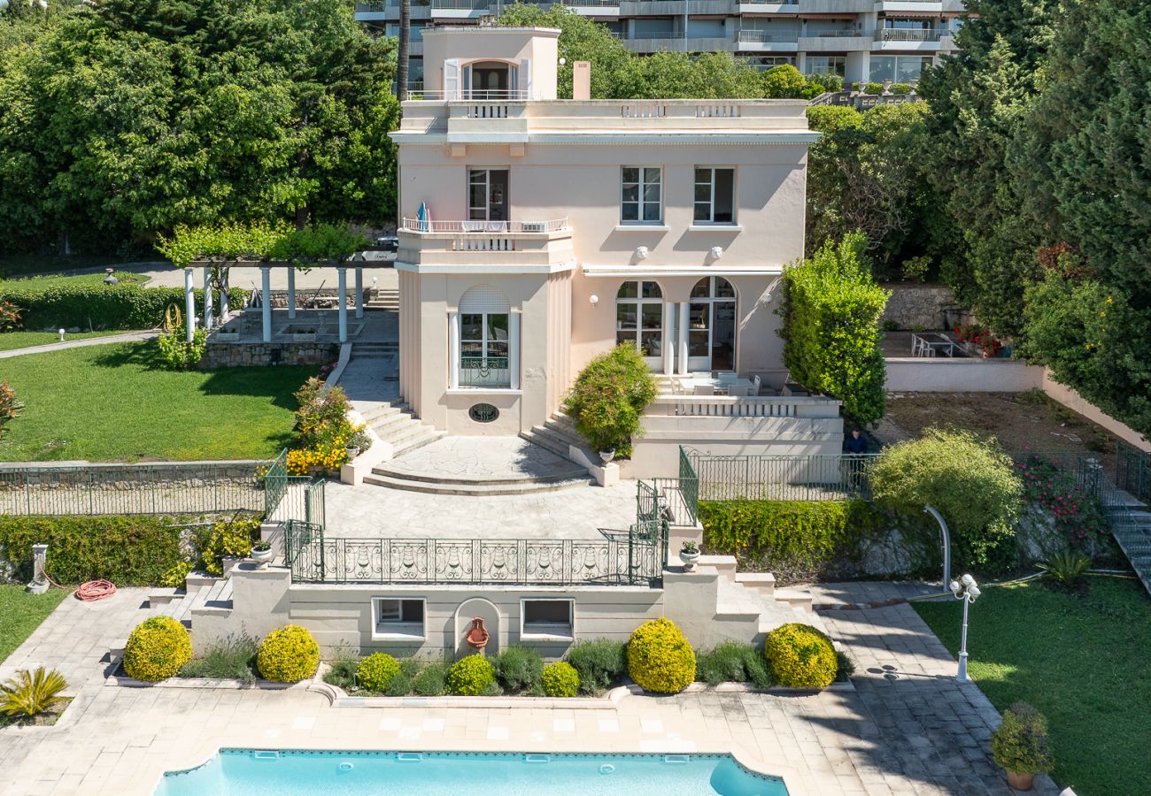 Villa à Cannes - LA GLORIETTE