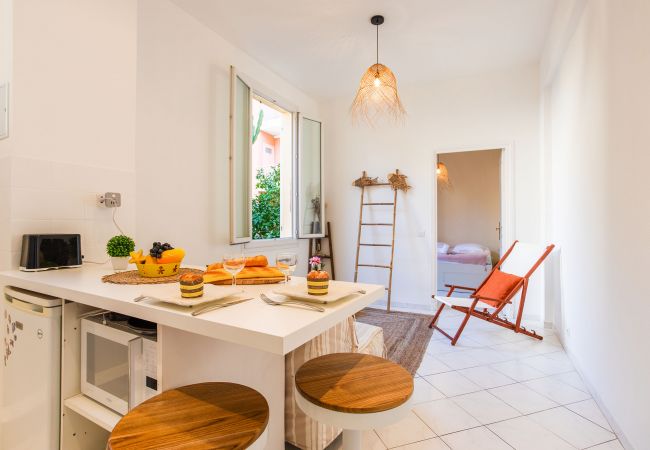 Appartement à Villefranche-sur-Mer - LE FLORIDA AP4340 By Riviera Holiday Homes Appartement à Villefranche-sur-Mer - LE FLORIDA AP4340 By Riviera Holiday Homes