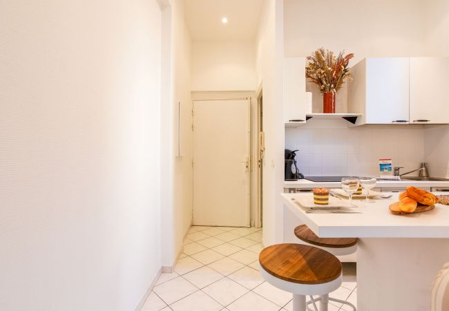 Appartement à Villefranche-sur-Mer - LE FLORIDA AP4340 By Riviera Holiday Homes Appartement à Villefranche-sur-Mer - LE FLORIDA AP4340 By Riviera Holiday Homes