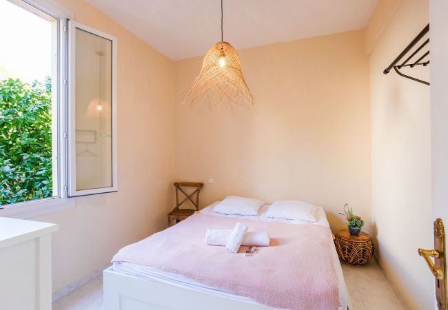 Appartement à Villefranche-sur-Mer - LE FLORIDA AP4340 By Riviera Holiday Homes Appartement à Villefranche-sur-Mer - LE FLORIDA AP4340 By Riviera Holiday Homes