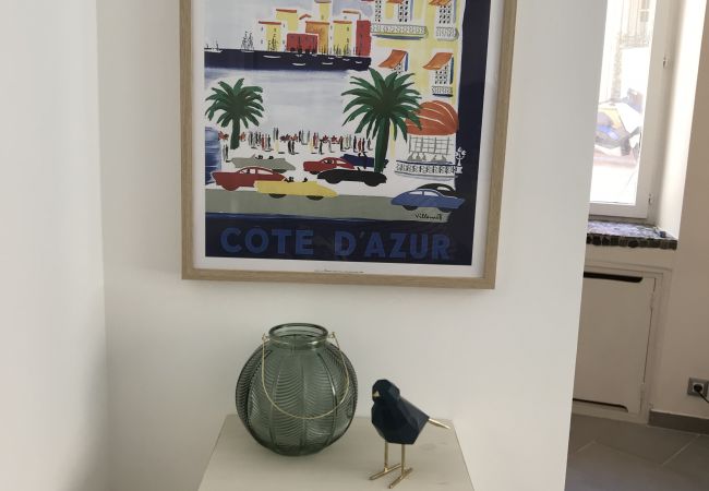 Appartement à Villefranche-sur-Mer - LA FONTAINE 2 AP4355 By Riviera Holiday Homes Appartement à Villefranche-sur-Mer - LA FONTAINE 2 AP4355 By Riviera Holiday Homes