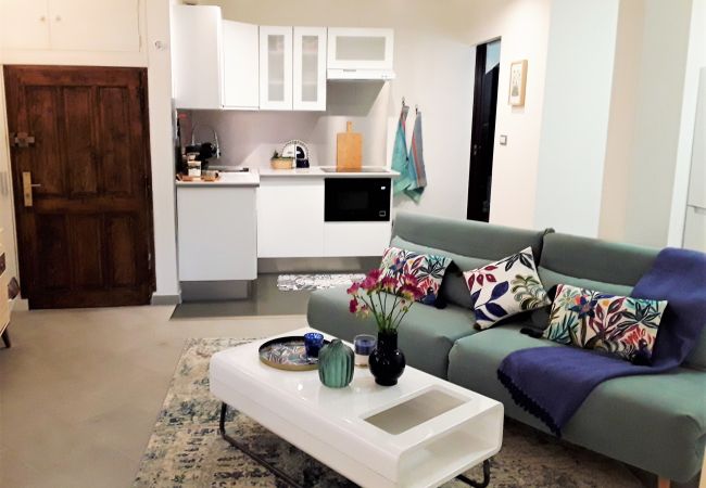 Appartement à Villefranche-sur-Mer - LA FONTAINE 2 AP4355 By Riviera Holiday Homes Appartement à Villefranche-sur-Mer - LA FONTAINE 2 AP4355 By Riviera Holiday Homes