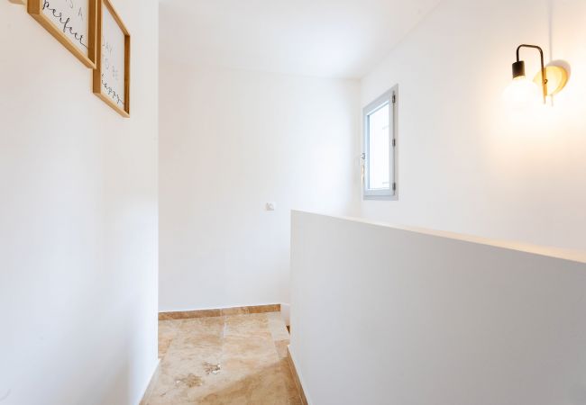 Villa à Falicon - LA CASITA VI4348 by Riviera Holiday Homes Villa à Falicon - LA CASITA VI4348 by Riviera Holiday Homes