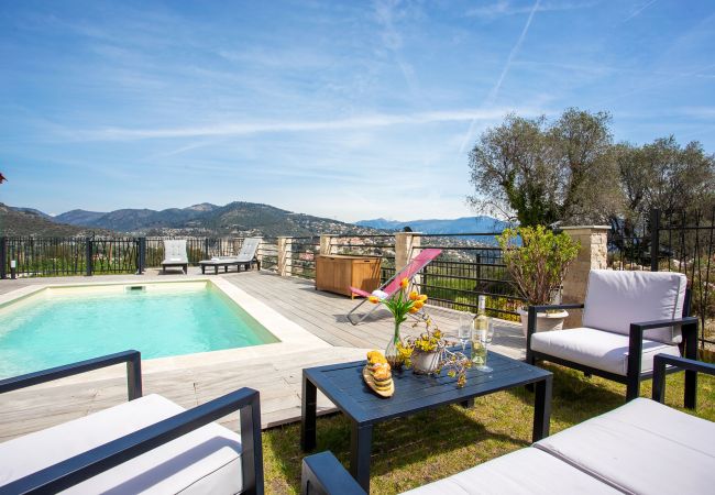 Villa à Falicon - LA CASITA VI4348 by Riviera Holiday Homes Villa à Falicon - LA CASITA VI4348 by Riviera Holiday Homes