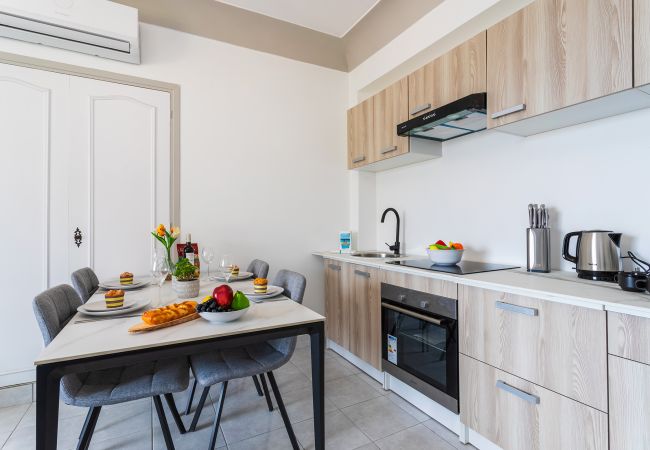 Appartement à Villefranche-sur-Mer - LES NEREIDES AP4359 By Riviera Holiday Homes Appartement à Villefranche-sur-Mer - LES NEREIDES AP4359 By Riviera Holiday Homes