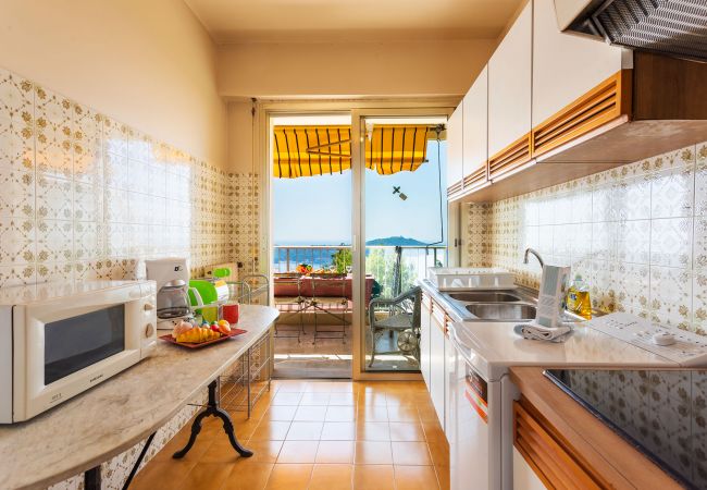 Appartement à Villefranche-sur-Mer - LE CALIFORNIA 3 AP4366 By Riviera Holiday Homes  Appartement à Villefranche-sur-Mer - LE CALIFORNIA 3 AP4366 By Riviera Holiday Homes