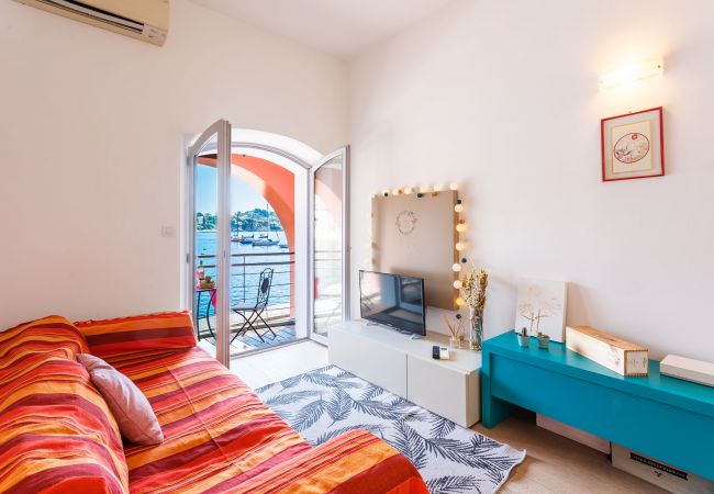 Appartement à Villefranche-sur-Mer - LA RESERVE AP4369 By Riviera Holiday Home Appartement à Villefranche-sur-Mer - LA RESERVE AP4369 By Riviera Holiday Home