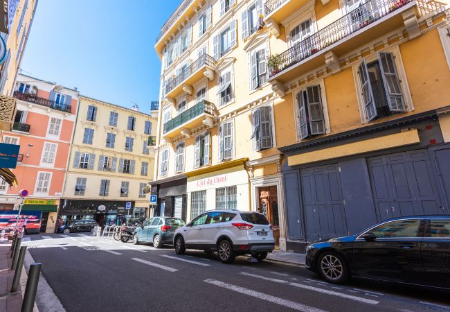 Appartement à Nice -  ICONIC 2 AP4375 By Riviera Holiday Homes Appartement à Nice -  ICONIC 2 AP4375 By Riviera Holiday Homes