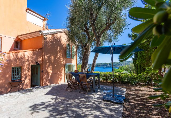 Villa à Villefranche-sur-Mer -  VILLA CASA ALTA VI4383 By Riviera Holiday Homes Villa à Villefranche-sur-Mer -  VILLA CASA ALTA VI4383 By Riviera Holiday Homes