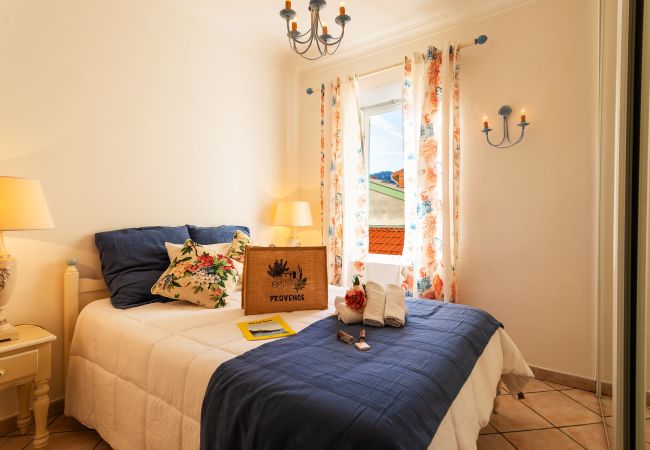 Appartement à Villefranche-sur-Mer -  VOLTI ON THE BAY AP4386 By Riviera Holiday Homes  Appartement à Villefranche-sur-Mer -  VOLTI ON THE BAY AP4386 By Riviera Holiday Homes