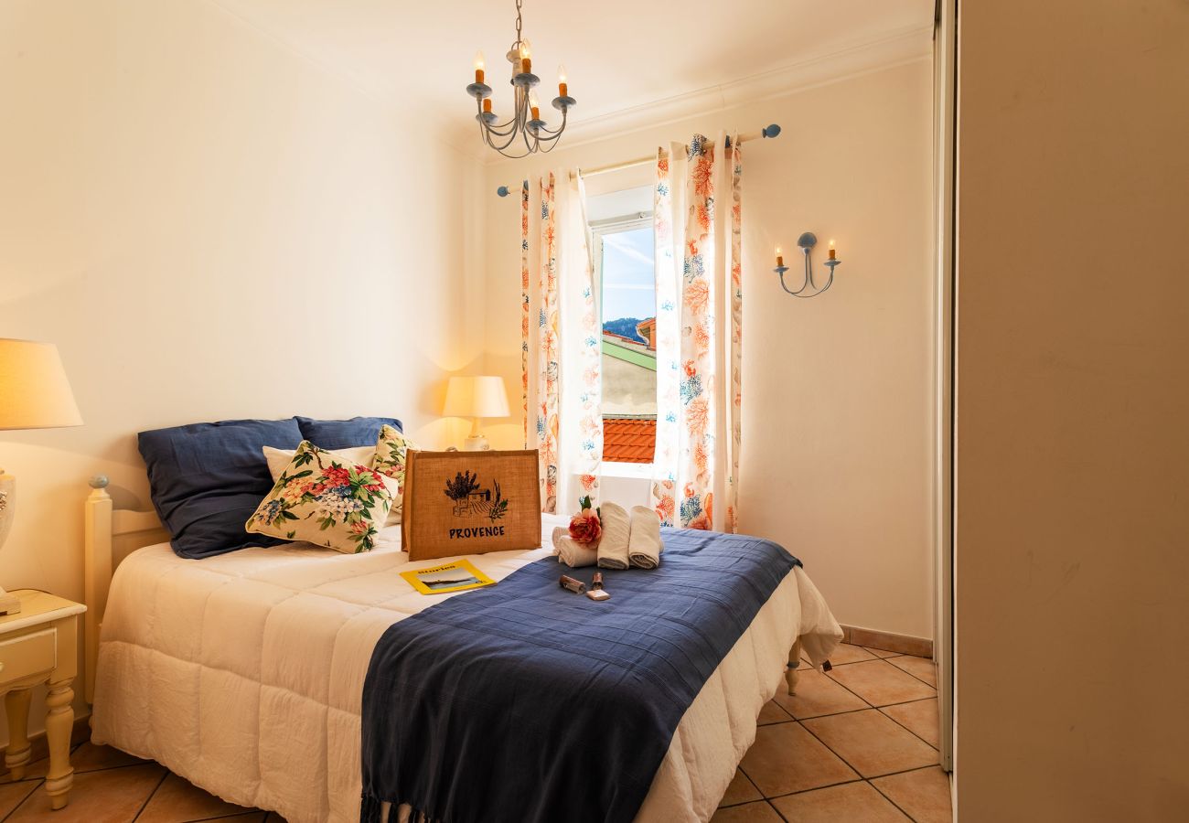 Appartement à Villefranche-sur-Mer -  VOLTI ON THE BAY AP4386 By Riviera Holiday Homes 