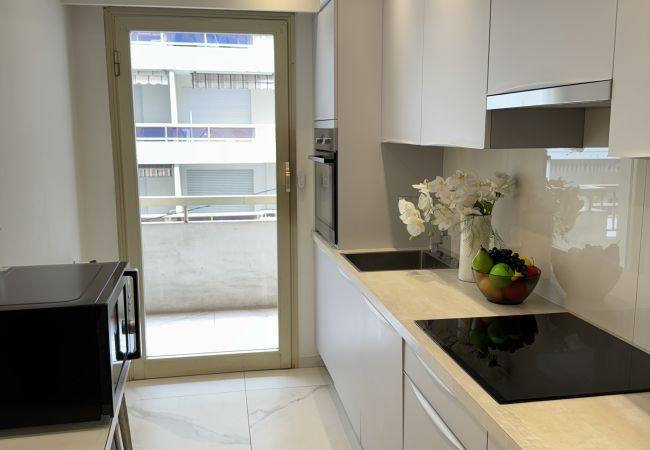 Appartement à Cannes - PALAIS ROYAL CROISETTE 2 CHAMBRES Appartement à Cannes - PALAIS ROYAL CROISETTE 2 CHAMBRES