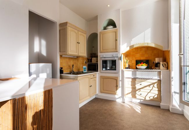 Appartement à Villefranche-sur-Mer -  LE PROVENÇAL AP4389 By Riviera Holiday Homes Appartement à Villefranche-sur-Mer -  LE PROVENÇAL AP4389 By Riviera Holiday Homes