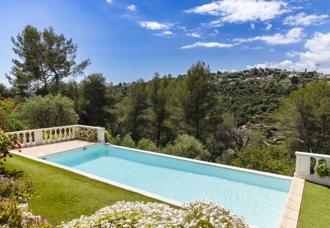 Villa à Nice - VILLA DE FERIC VI4396 By Riviera Holiday Homes Villa à Nice - VILLA DE FERIC VI4396 By Riviera Holiday Homes