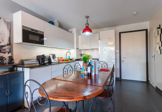 Appartement à Nice - DOMAINE DES ROSES 3 AP4400 By Riviera Holiday Homes Appartement à Nice - DOMAINE DES ROSES 3 AP4400 By Riviera Holiday Homes