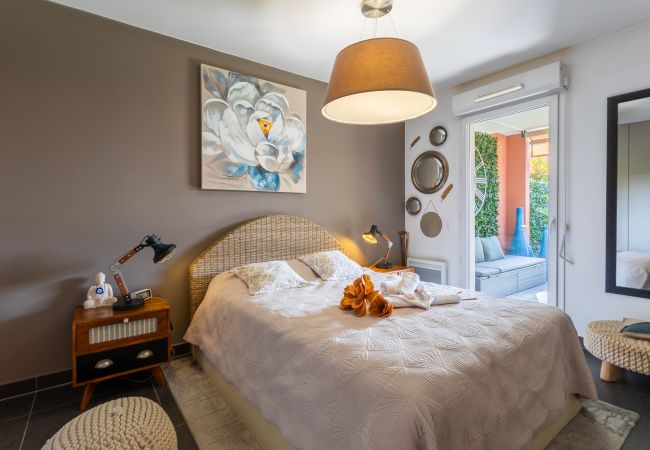 Appartement à Nice - DOMAINE DES ROSES 3 AP4400 By Riviera Holiday Homes Appartement à Nice - DOMAINE DES ROSES 3 AP4400 By Riviera Holiday Homes