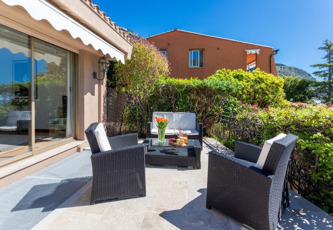 Villa à Eze - VILLA LA PETITE RESERVE VI4416 By Riviera Holiday Homes Villa à Eze - VILLA LA PETITE RESERVE VI4416 By Riviera Holiday Homes