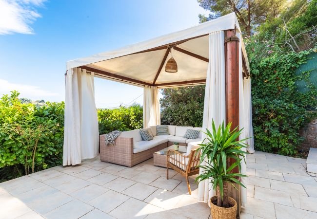 Villa à Mougins - VILLA LA ROSERAIE VI4425 By Riviera Holiday Homes Villa à Mougins - VILLA LA ROSERAIE VI4425 By Riviera Holiday Homes