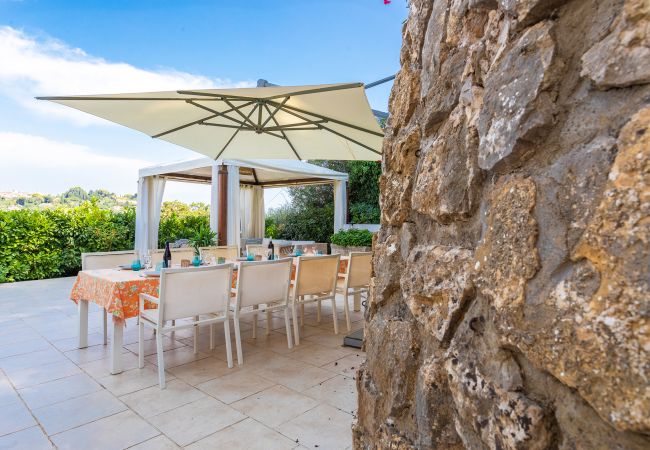 Villa à Mougins - VILLA LA ROSERAIE VI4425 By Riviera Holiday Homes Villa à Mougins - VILLA LA ROSERAIE VI4425 By Riviera Holiday Homes