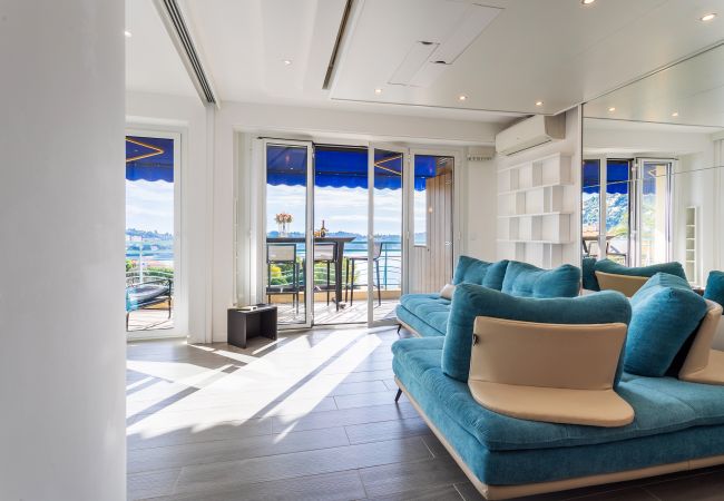 Studio à Villefranche-sur-Mer -  L'ESTEREL AP4431 By Riviera Holiday Homes  Studio à Villefranche-sur-Mer -  L'ESTEREL AP4431 By Riviera Holiday Homes