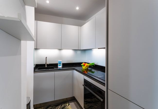 Studio à Villefranche-sur-Mer -  L'ESTEREL AP4431 By Riviera Holiday Homes  Studio à Villefranche-sur-Mer -  L'ESTEREL AP4431 By Riviera Holiday Homes