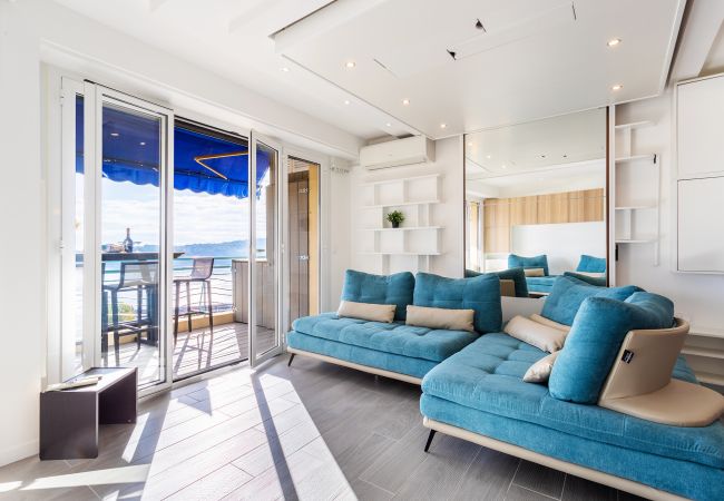 Studio à Villefranche-sur-Mer -  L'ESTEREL AP4431 By Riviera Holiday Homes  Studio à Villefranche-sur-Mer -  L'ESTEREL AP4431 By Riviera Holiday Homes