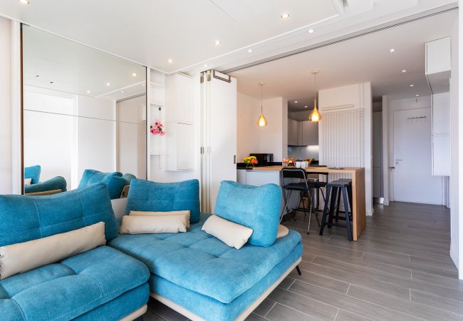 Studio à Villefranche-sur-Mer -  L'ESTEREL AP4431 By Riviera Holiday Homes  Studio à Villefranche-sur-Mer -  L'ESTEREL AP4431 By Riviera Holiday Homes