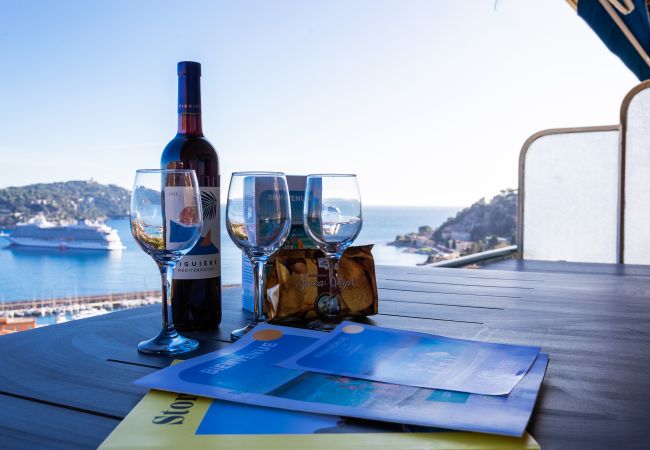 Studio à Villefranche-sur-Mer -  L'ESTEREL AP4431 By Riviera Holiday Homes  Studio à Villefranche-sur-Mer -  L'ESTEREL AP4431 By Riviera Holiday Homes