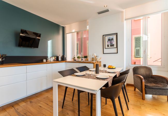Appartement à Nice - PORT LYMPIA AP4429 By Riviera Holiday Homes  Appartement à Nice - PORT LYMPIA AP4429 By Riviera Holiday Homes