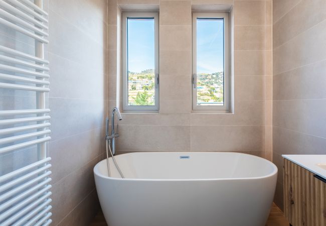 Appartement à Villefranche-sur-Mer -  LE SAINT ESTEVE AP4435 By Riviera Holiday Homes Appartement à Villefranche-sur-Mer -  LE SAINT ESTEVE AP4435 By Riviera Holiday Homes