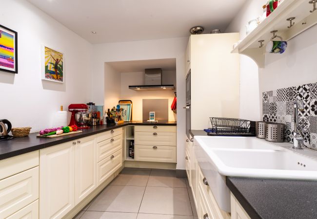 Villa à Villefranche-sur-Mer - CASA ROSALIE VI4442 By Riviera Holiday Homes  Villa à Villefranche-sur-Mer - CASA ROSALIE VI4442 By Riviera Holiday Homes