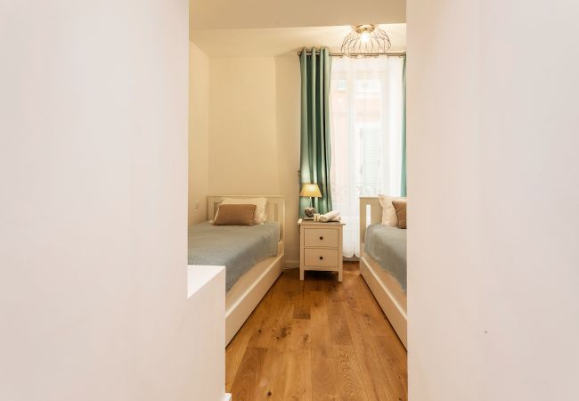 Appartement à Villefranche-sur-Mer - LARA AP4441 By Riviera Holiday Homes  Appartement à Villefranche-sur-Mer - LARA AP4441 By Riviera Holiday Homes