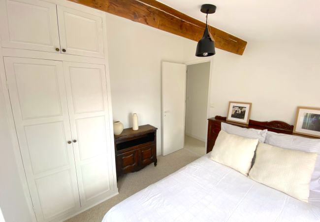 Appartement à Villefranche-sur-Mer - PERCHOIR AP4443 By Riviera Holiday Homes  Appartement à Villefranche-sur-Mer - PERCHOIR AP4443 By Riviera Holiday Homes