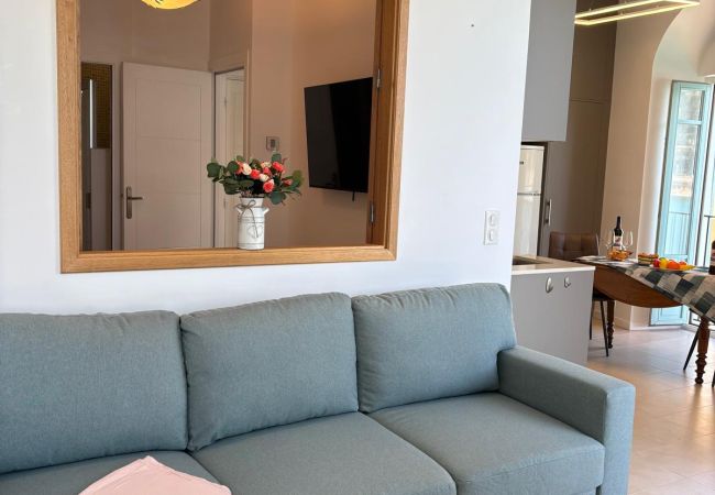 Appartement à Villefranche-sur-Mer - NEPTUNE AP4453 By Riviera Holiday Homes Appartement à Villefranche-sur-Mer - NEPTUNE AP4453 By Riviera Holiday Homes