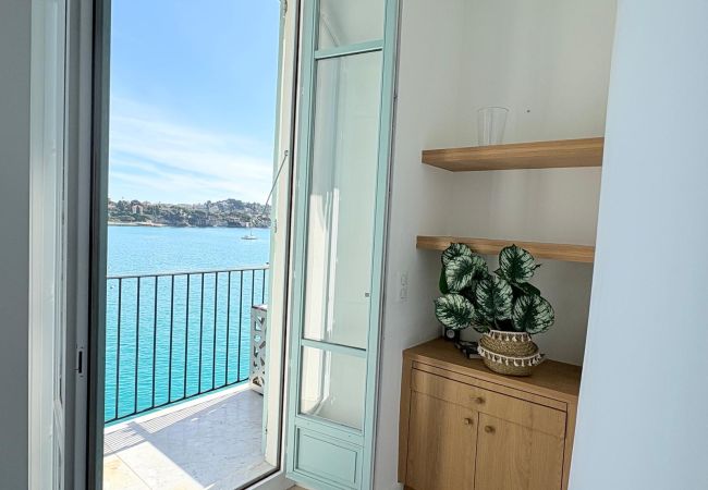 Appartement à Villefranche-sur-Mer - NEPTUNE AP4453 By Riviera Holiday Homes Appartement à Villefranche-sur-Mer - NEPTUNE AP4453 By Riviera Holiday Homes
