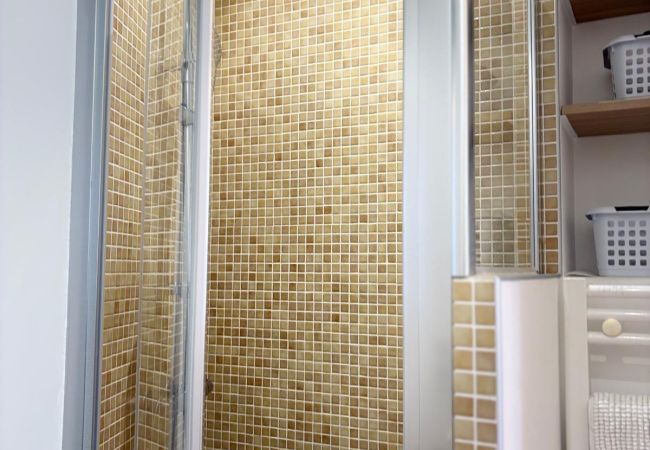 Appartement à Villefranche-sur-Mer - NEPTUNE AP4453 By Riviera Holiday Homes Appartement à Villefranche-sur-Mer - NEPTUNE AP4453 By Riviera Holiday Homes