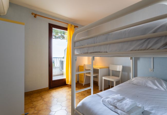 Villa à Eze - LA SOLEILLADE VI4451 By Riviera Holiday Homes  Villa à Eze - LA SOLEILLADE VI4451 By Riviera Holiday Homes