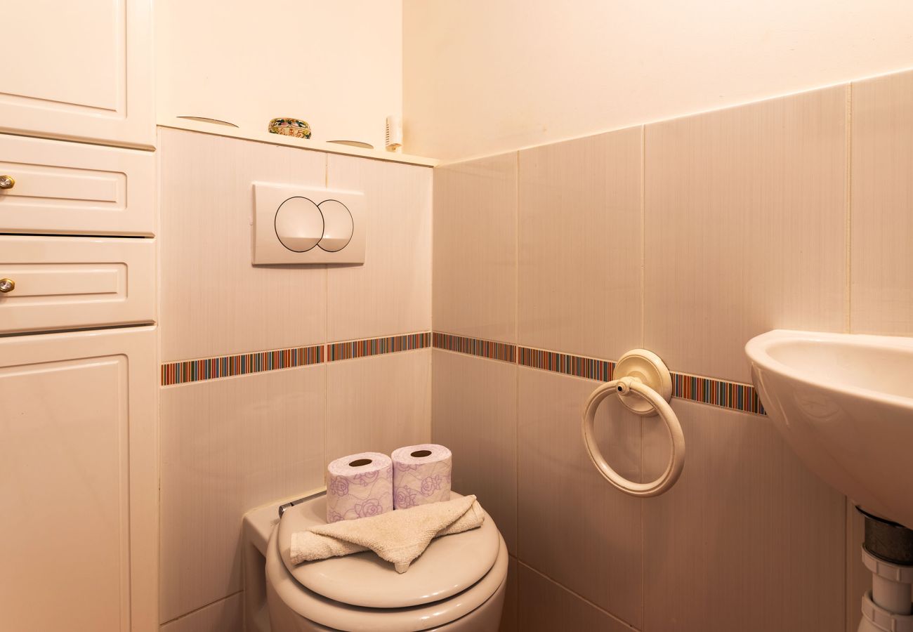 Appartement à Nice - Jardin Wilson AP4455 by RIVIERA HOLIDAY HOMES