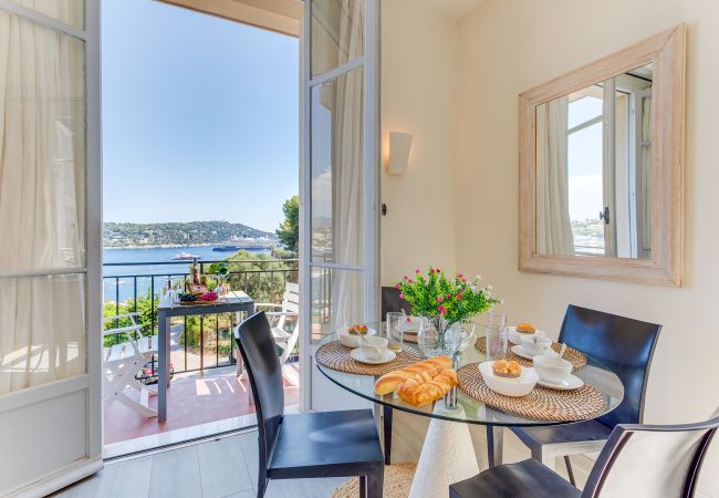 Appartement à Villefranche-sur-Mer - BELLE DARSE AP4454 By Riviera Holiday Homes  Appartement à Villefranche-sur-Mer - BELLE DARSE AP4454 By Riviera Holiday Homes