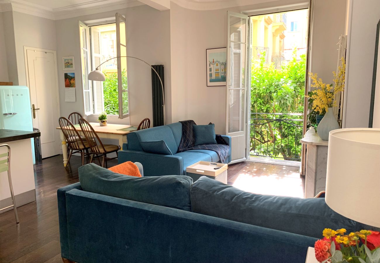 Appartement à Nice - Berlioz Blue AP4458 b y Riviera Holiday Homes 