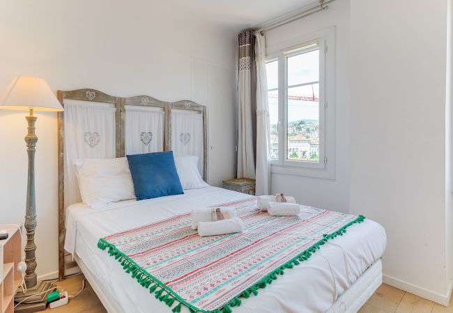 Appartement à Nice - LE PAIROLIERE AP4461 by Riviera Holiday Homes Appartement à Nice - LE PAIROLIERE AP4461 by Riviera Holiday Homes